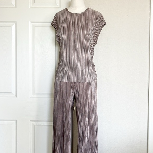 ZARA Pleated Culottes Plisse Wide Leg Pants Elastic Waist Mink Tan - Picture 4 of 7